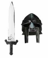 Groothandel spartaanse helm en speelgoed zwaard voor volwassenen