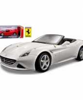 Groothandel speelgoedauto ferrari california t wit