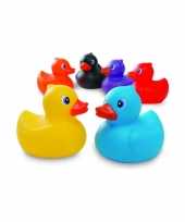 Groothandel voordeelset 60x stuks rubber badeendjes gekleurd 6 cm speelgoed