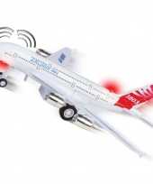 Groothandel wit rood speelgoed vliegtuig airliner 3803 met pull back functie 14 cm